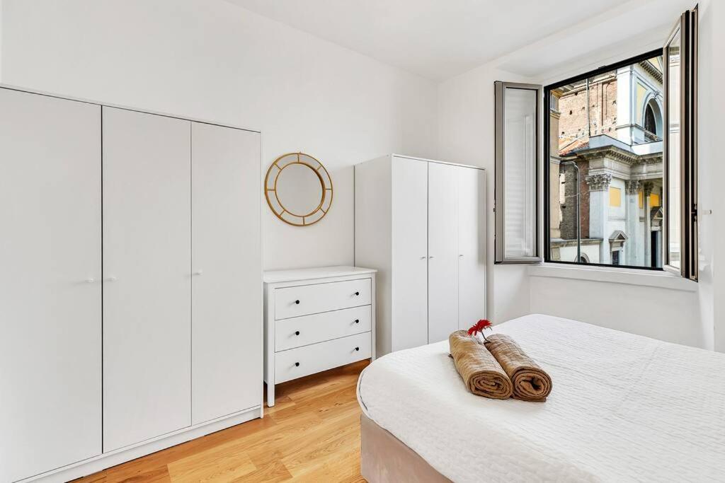 Alessia'S Flat - San Luigi Apartment Milan Bagian luar foto